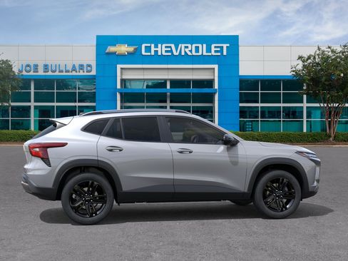 New 2026 Chevrolet Trax ACTIV FWD image 5