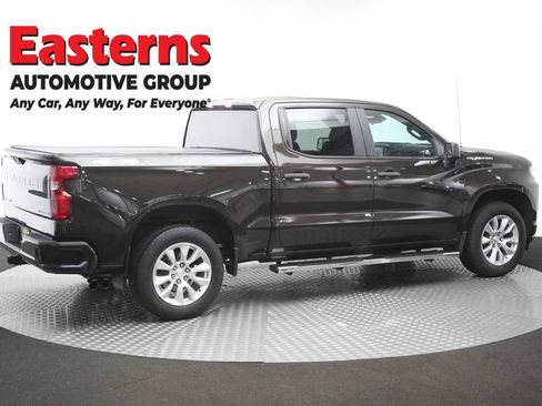 Used 2020 Chevrolet Silverado 1500 Custom w/ Custom Value Package AWD/4WD image 42