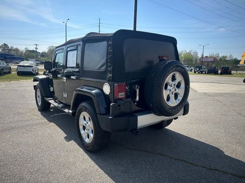Used 2014 Jeep Wrangler Unlimited Sahara w/ Connectivity Group image 3
