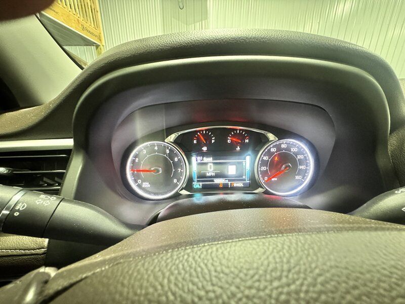 Used 2017 GMC Acadia SLT AWD/4WD image 13