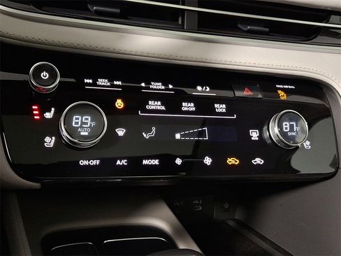 New 2026 INFINITI QX60 Luxe w/ Cargo Package image 16