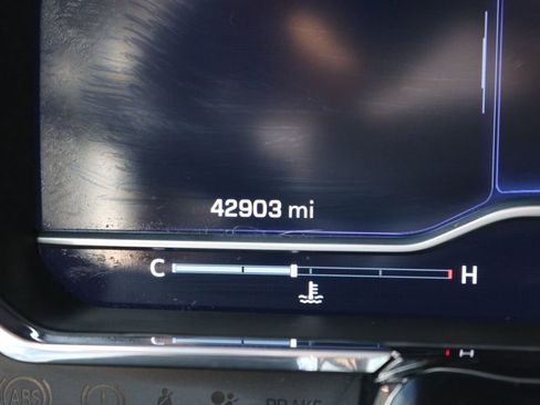 Used 2023 Chevrolet Silverado 1500 LTZ image 25