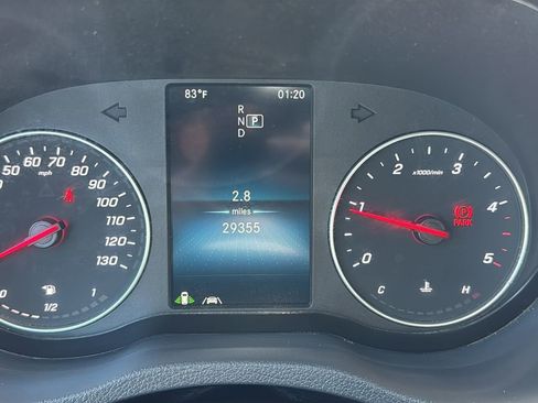 Used 2024 Mercedes-Benz Sprinter 2500 image 21