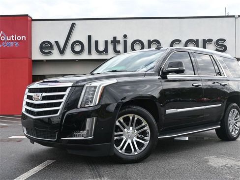 Used 2020 Cadillac Escalade 2WD image 7