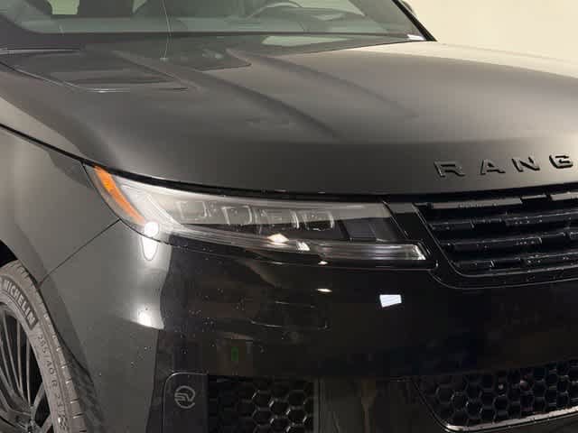 New 2027 Land Rover Range Rover Sport HST AWD/4WD image 12