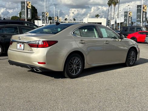 Used 2018 Lexus ES 350 350 image 3