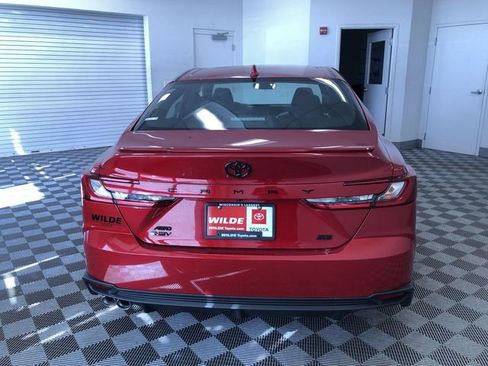 New 2026 Toyota Camry SE image 13