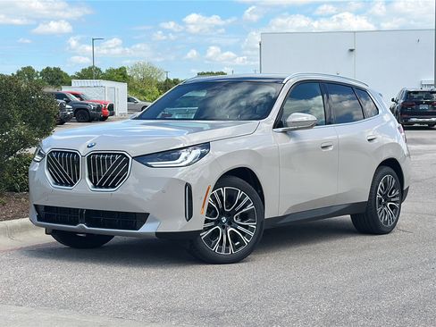 New 2026 BMW X3 xDrive30 w/ Premium Package AWD/4WD image 2