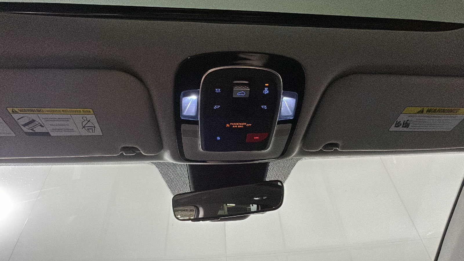 Used 2023 Hyundai Santa Fe Limited AWD/4WD image 29