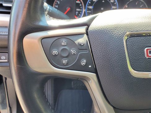 Used 2020 GMC Acadia Denali image 18