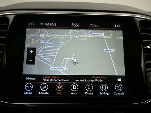 Used 2021 Jeep Grand Cherokee Limited image 18