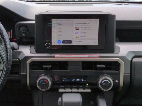 Used 2026 Toyota Tacoma SR5 RWD image 17