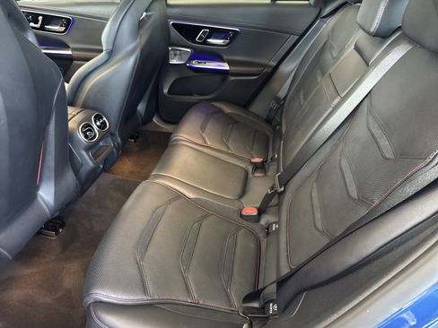 Used 2024 Mercedes-Benz GLC 43 AMG 4MATIC image 24