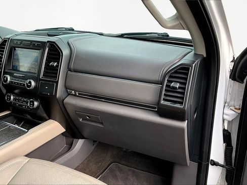 Used 2019 Ford Expedition Limited AWD/4WD image 27