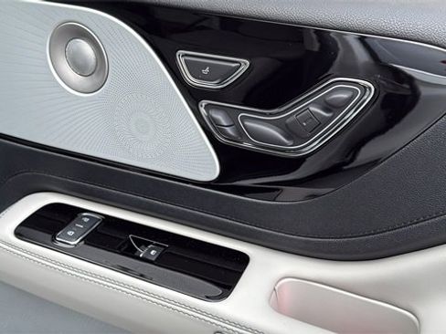 New 2026 Lincoln Aviator Reserve image 9