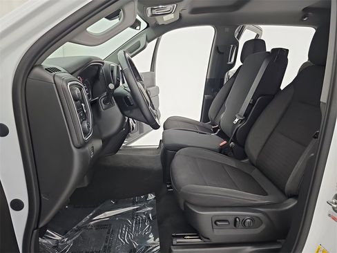 Used 2021 Chevrolet Silverado 1500 LT image 20