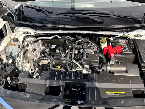 New 2026 Nissan Kicks S image 16