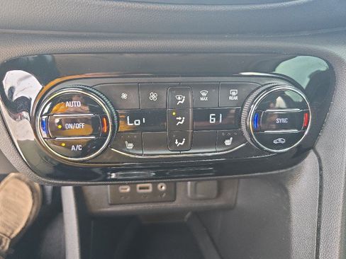 Used 2023 Buick Encore GX Select w/ Safety Package II AWD/4WD image 28