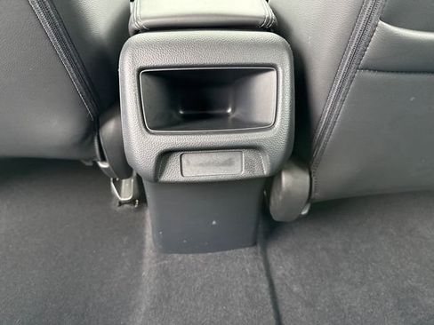 Used 2024 Honda HR-V EX-L image 12