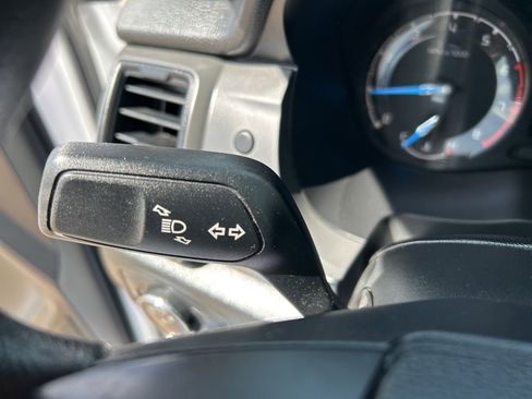 Used 2019 Ford Ranger XL w/ Equipment Group 101A Mid image 19