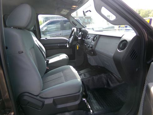 Used 2015 Ford F250 XL w/ XL Appearance Package RWD image 20