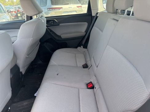 Used 2017 Subaru Forester 2.5i Premium w/ Popular Package #2A image 8