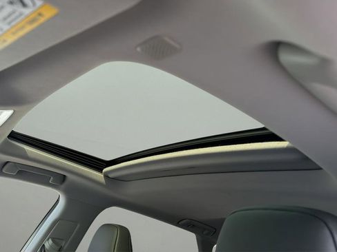 Certified 2021 Lexus RX 350L Premium w/ Premium Package image 12