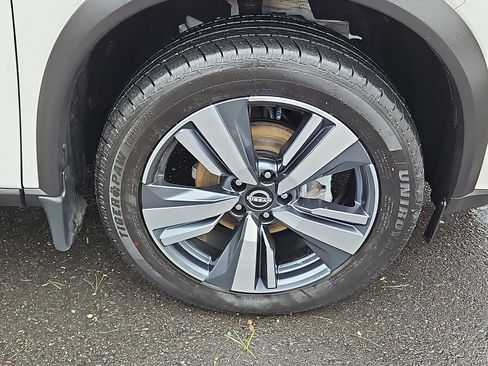 Certified 2023 Nissan Rogue SL w/ SL Premium Package image 8