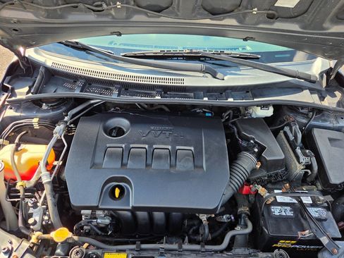 Used 2012 Toyota Corolla S FWD image 35