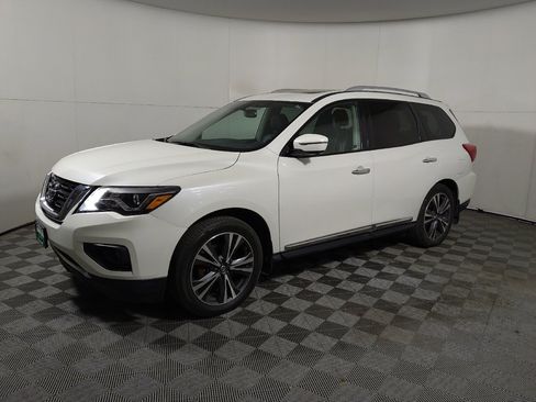 Used 2020 Nissan Pathfinder Platinum w/ Cargo Package AWD/4WD image 2