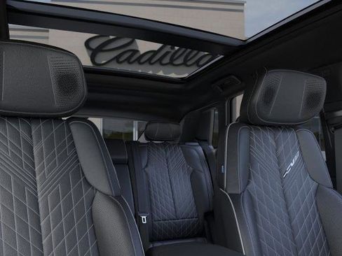 New 2026 Cadillac Lyriq V w/ LPO, Floor Liner Package AWD/4WD image 34
