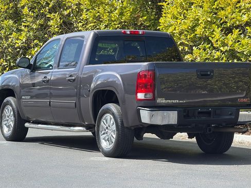 Used 2011 GMC Sierra 1500 SLT w/ SLT Convenience Package image 6