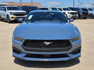 Used 2025 Ford Mustang Coupe RWD video 2