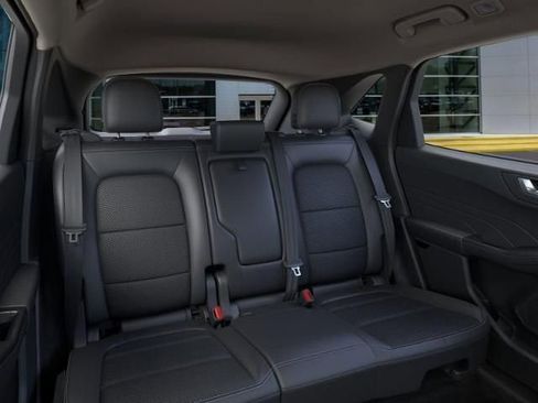 New 2025 Ford Escape SE image 11
