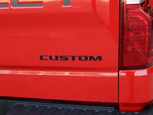 Used 2023 Chevrolet Silverado 1500 Custom AWD/4WD image 33
