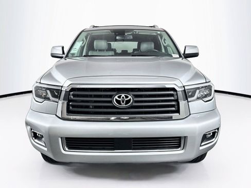 Used 2021 Toyota Sequoia Limited RWD image 9