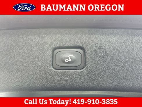 Used 2024 Ford Edge SEL w/ Convenience Package AWD/4WD image 13