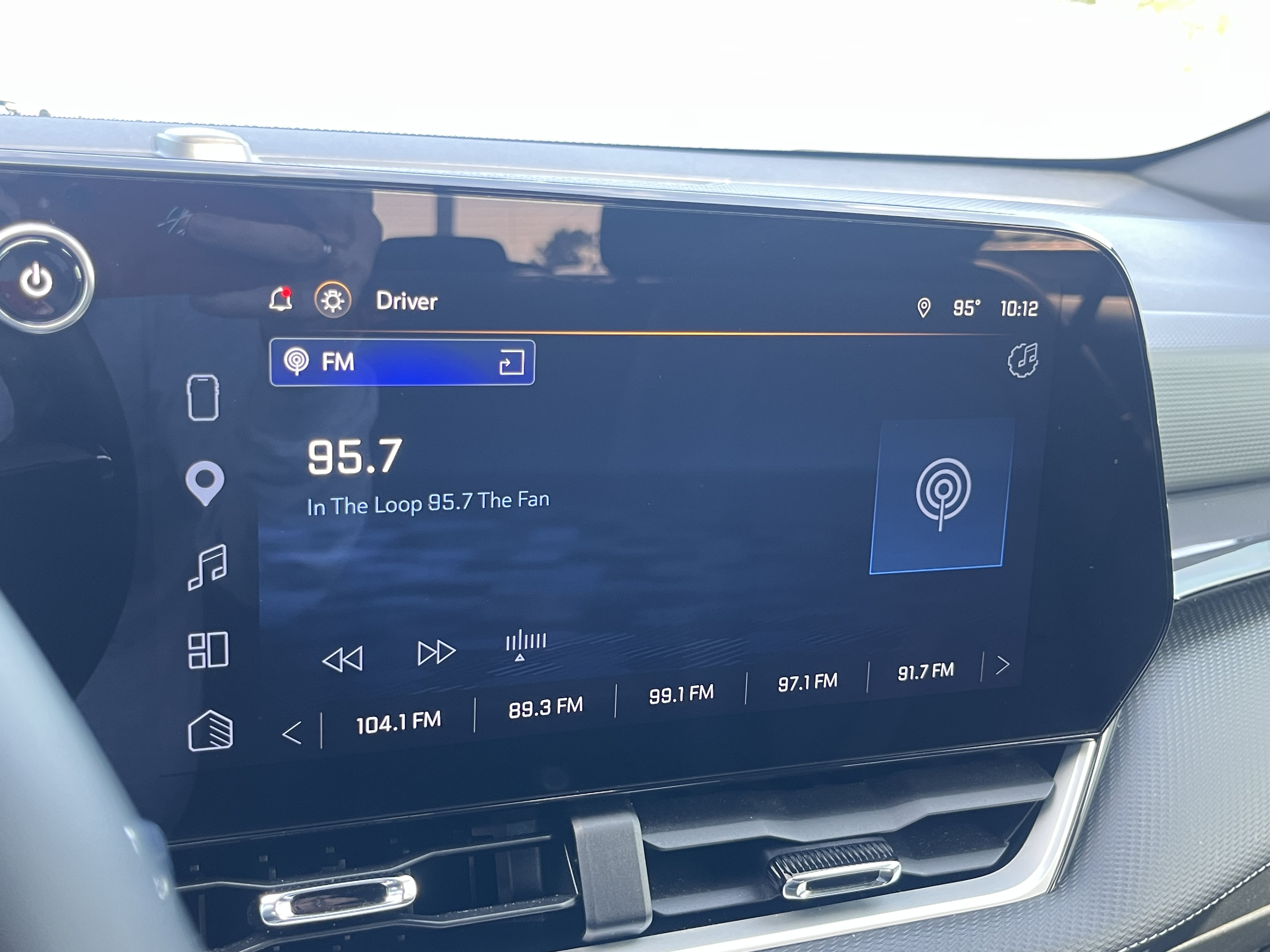 Used 2025 Chevrolet Equinox LT w/ Convenience Package II AWD/4WD image 26