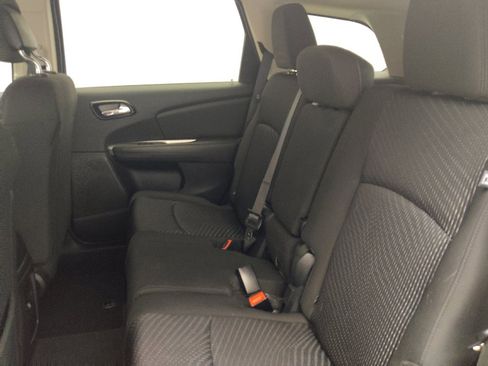 Used 2017 Dodge Journey Crossroad FWD image 18