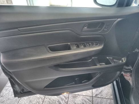 Used 2023 Honda Odyssey Sport image 13