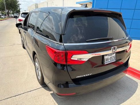 Used 2019 Honda Odyssey EX-L image 7