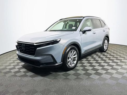 Used 2023 Honda CR-V EX-L image 4