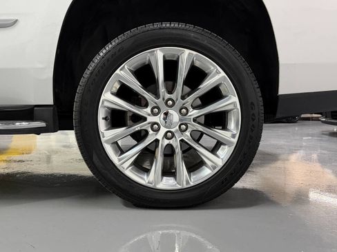 Used 2020 Cadillac Escalade Luxury image 29