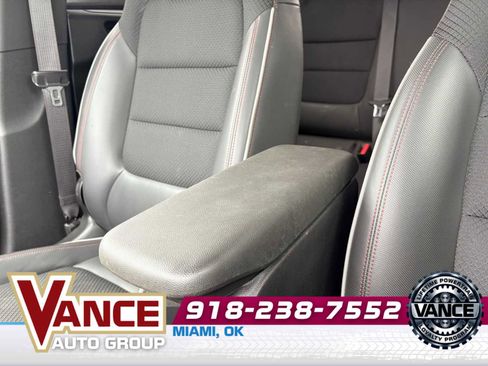 Used 2021 Chevrolet TrailBlazer RS w/ Convenience Package FWD image 33