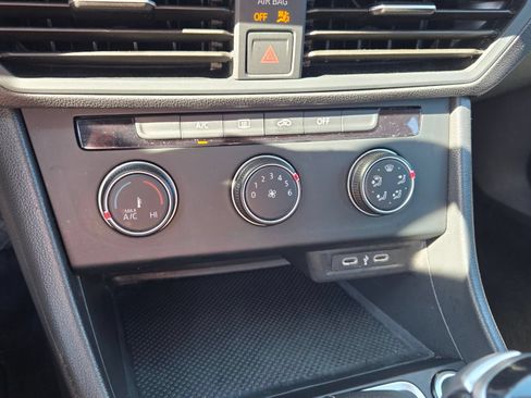 Used 2024 Volkswagen Jetta S FWD image 21