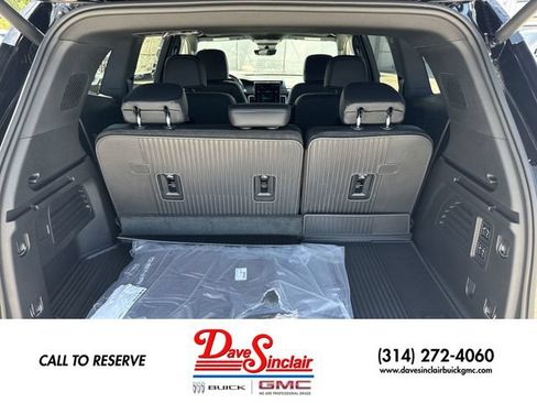 New 2026 GMC Acadia Denali w/ Super Cruise Package FWD image 25