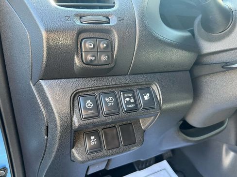 Used 2014 Nissan Leaf SL w/ Premium Package image 37