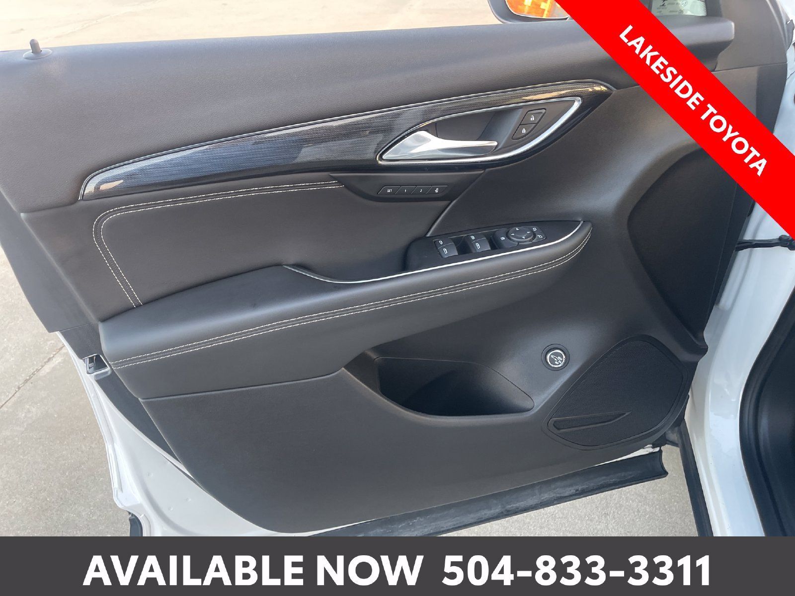 Used 2023 Buick Envision Essence w/ Sport Touring Package FWD image 23