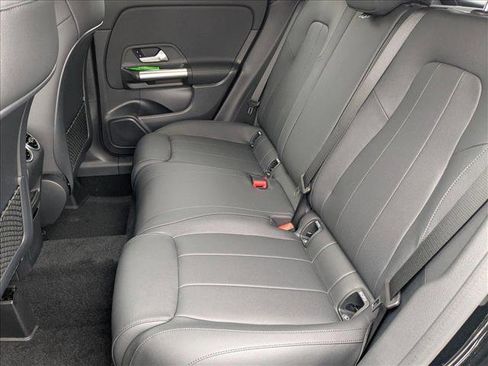 New 2025 Mercedes-Benz GLA 250 image 14