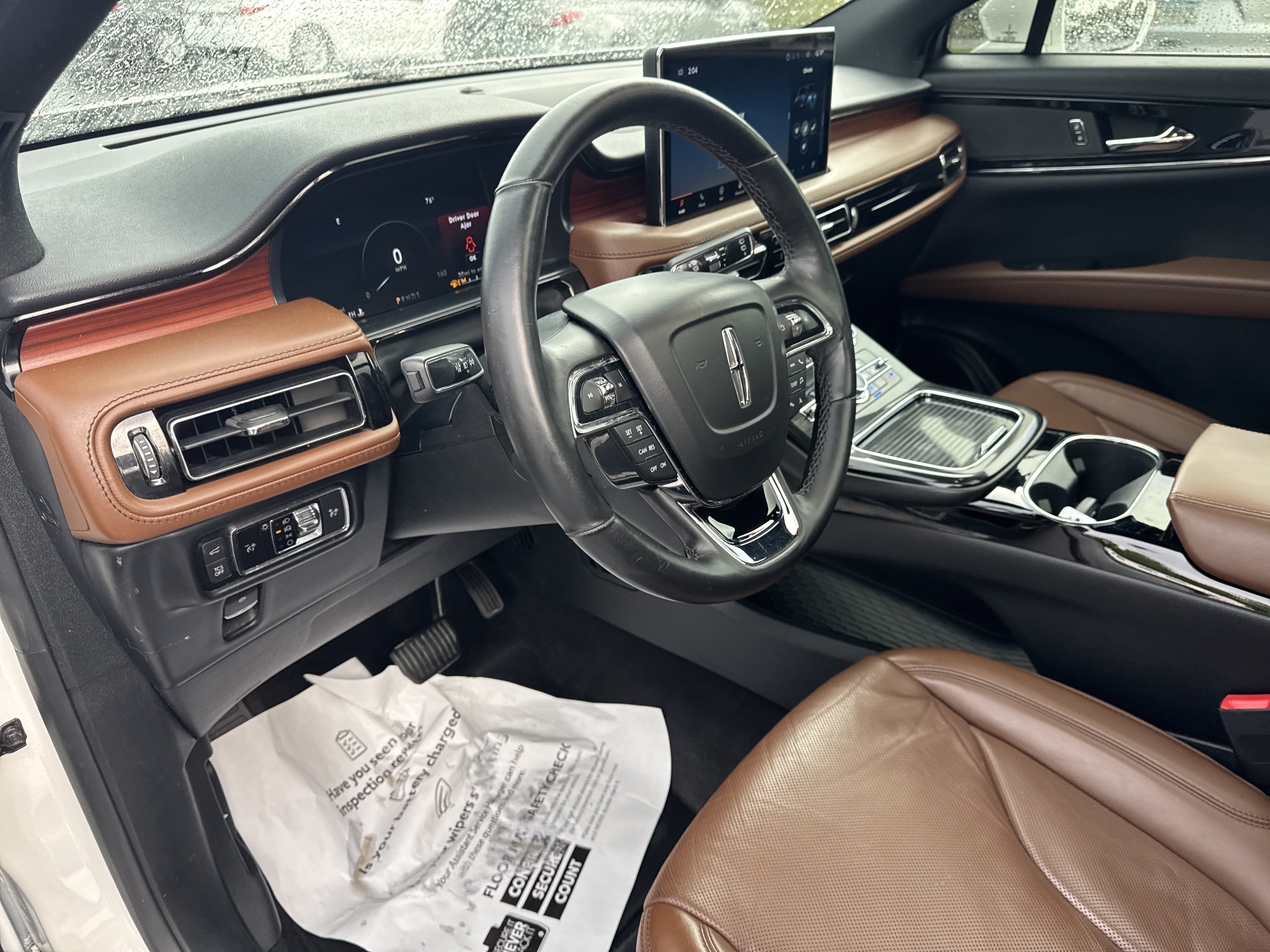 Used 2023 Lincoln Nautilus Reserve FWD image 15